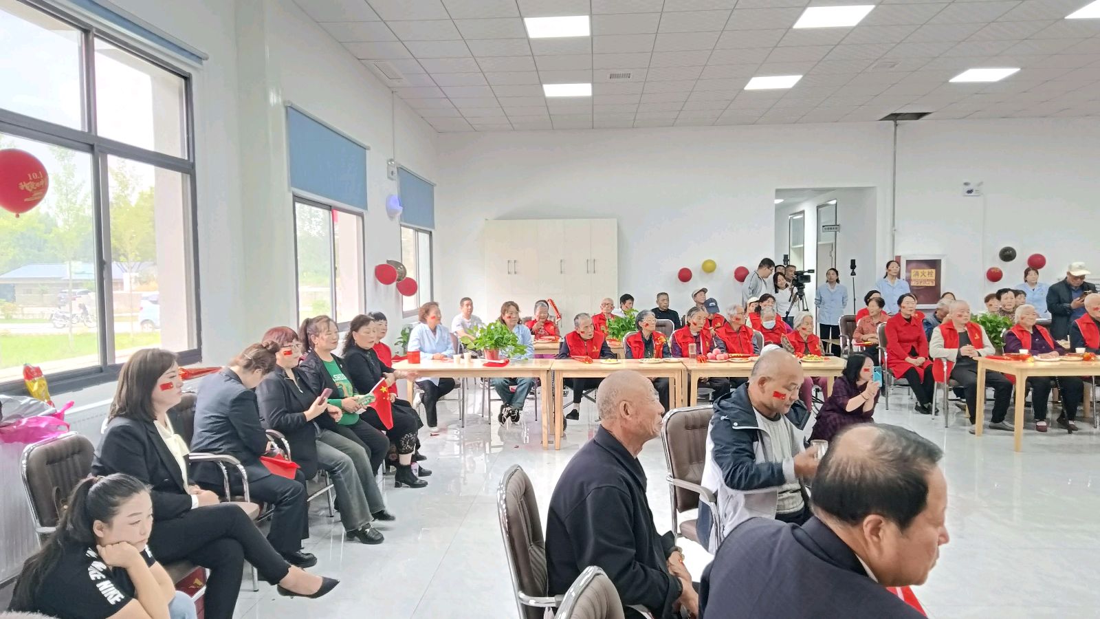 迎中秋庆国庆周至县二曲街道康养中心联欢会纪实‖文字:李义所/摄影:刘明选 吕义孝(图12)