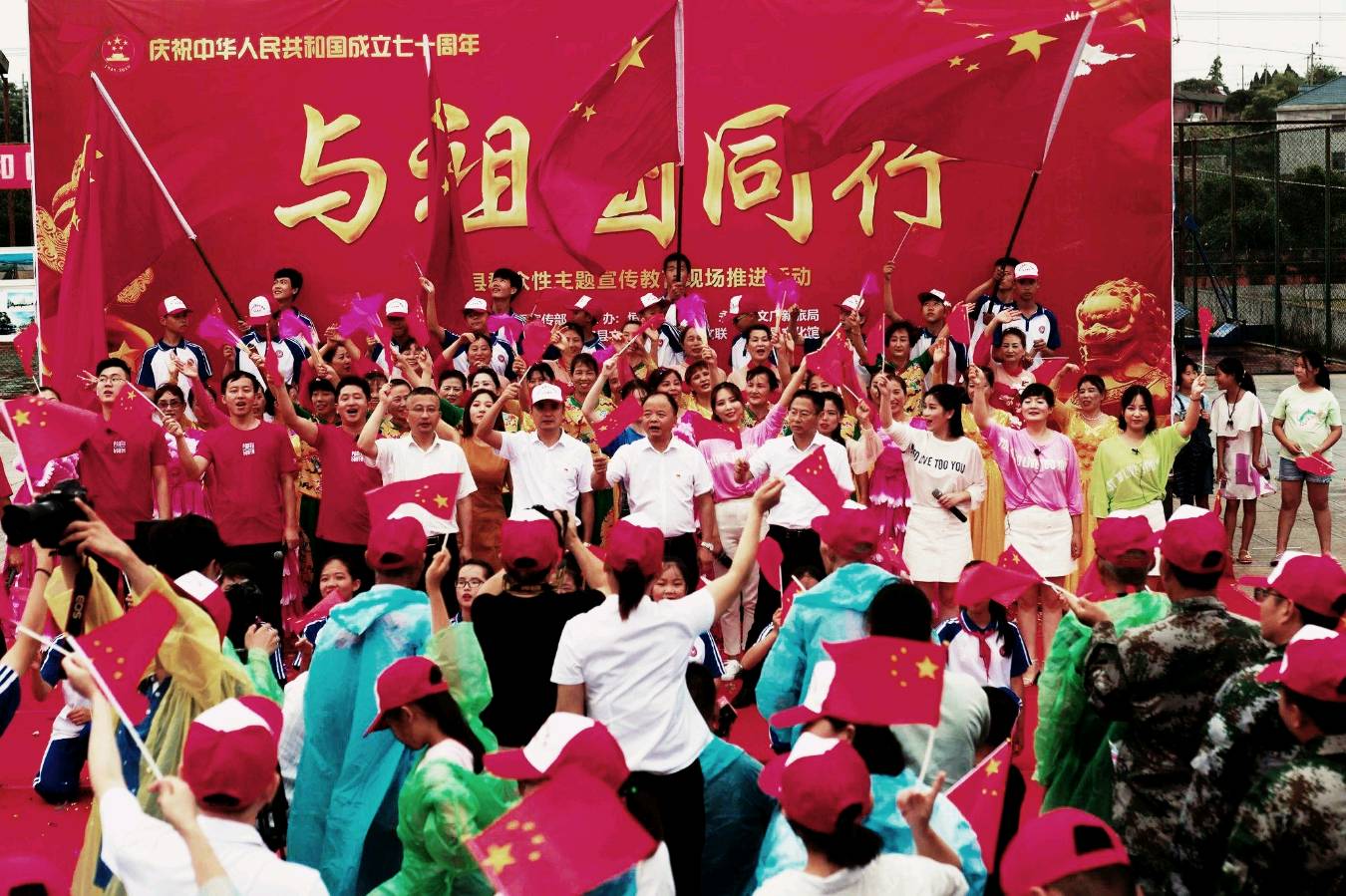 经典合诵 ‖【最深情的告白*一】作者/蓝波 合诵/高珊 王艺涵（图5）