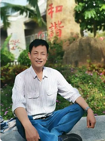 《黄河壮歌》作者/和为剑 谨以（此诗）纪念人民领袖毛泽东主席诞辰130周年 朗诵/华人诗社朗诵团 主编/胡琴（图5）