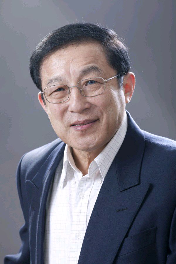 《黄河壮歌》作者/和为剑 谨以（此诗）纪念人民领袖毛泽东主席诞辰130周年 朗诵/华人诗社朗诵团 主编/胡琴（图13）