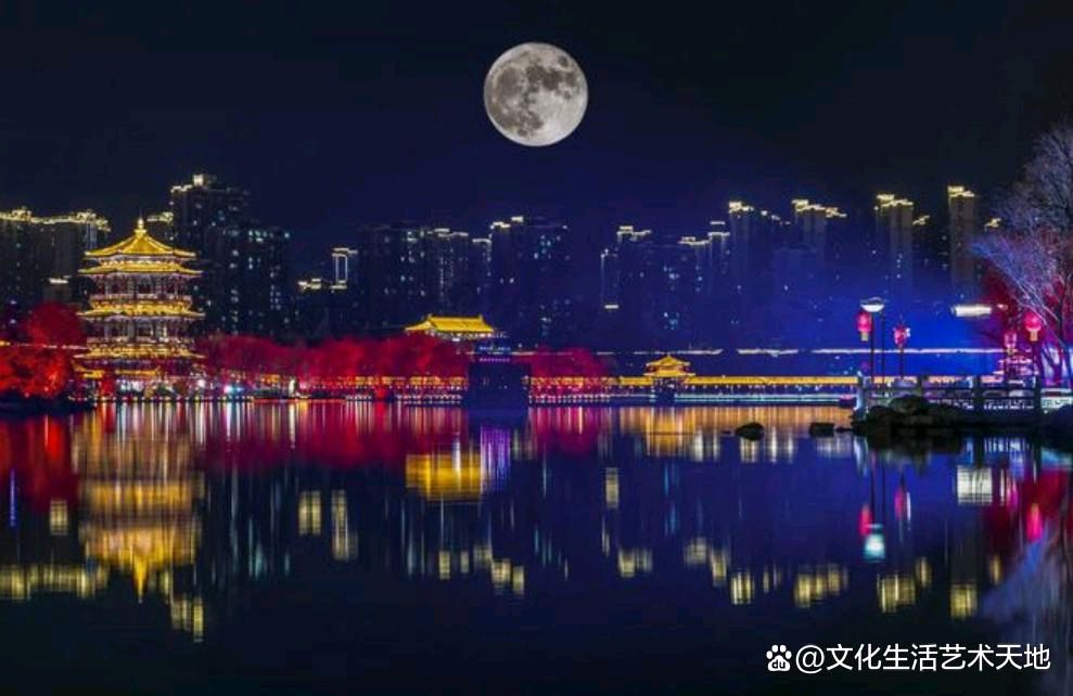 李雪梅（木棉）倾情诵读碑林路人的作品《在月光下，我为你读诗》（图3）
