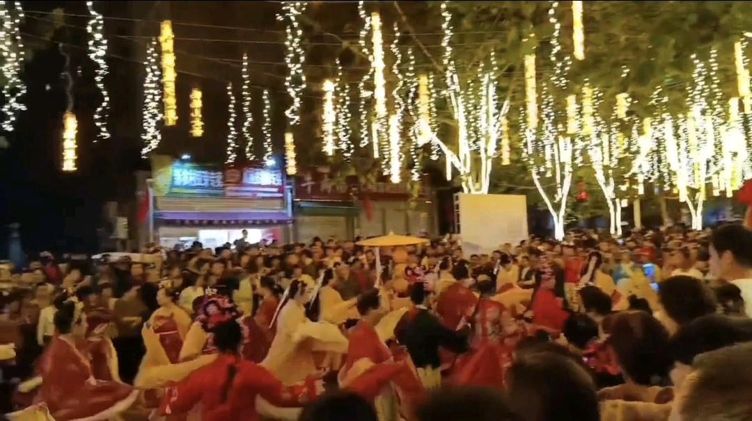 诸葛里中秋游园会 原作/梁立锋（图11）