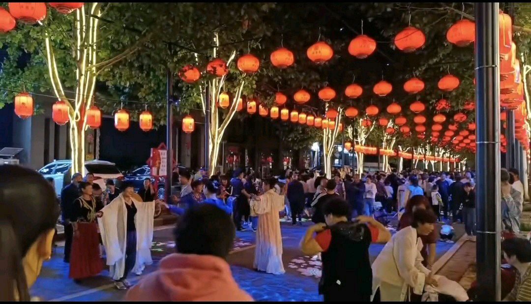 今新调 中秋观诸葛里汉服游园会 原作/梁立锋（图26）