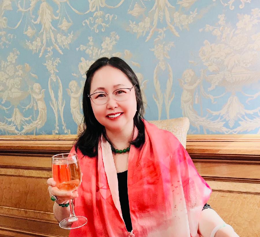 【海外诗译】精品双语朗诵《清明泪》(外一首)作者|枫林、英译|静好、审译&朗诵|薇薇(图8)