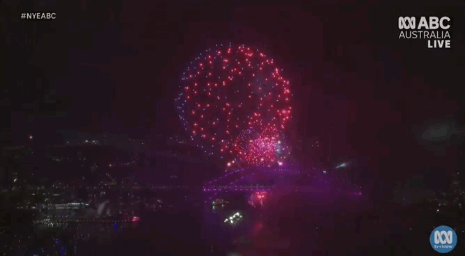 冰心文化传媒隆重推出🔸贺冰心文化传媒成立八周年专辑* 主编冰心（图15）
