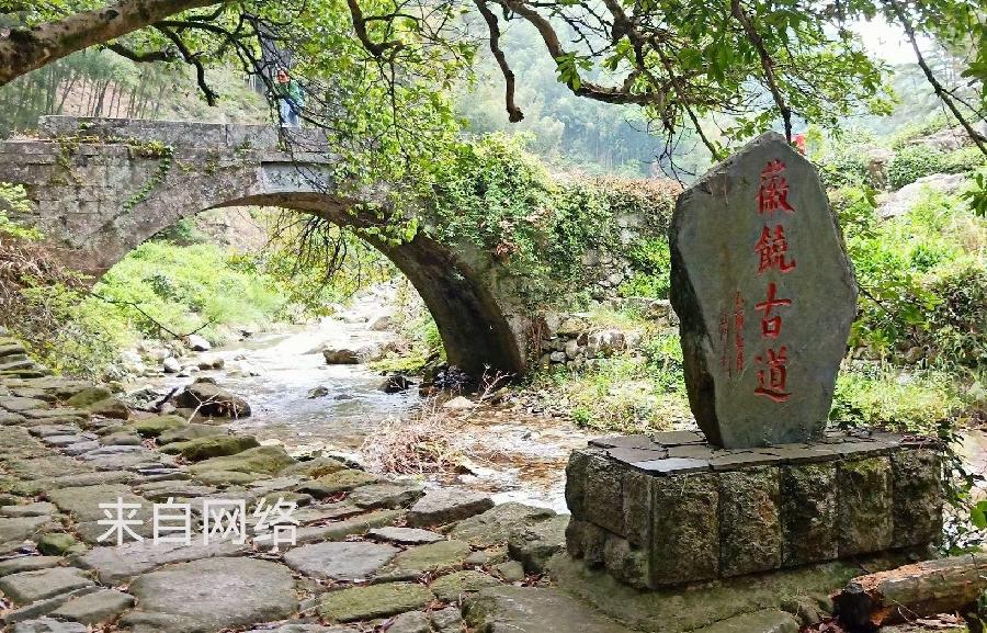 ［石岩磊］文游天下（884）……莲叶之珠文学社（图5）