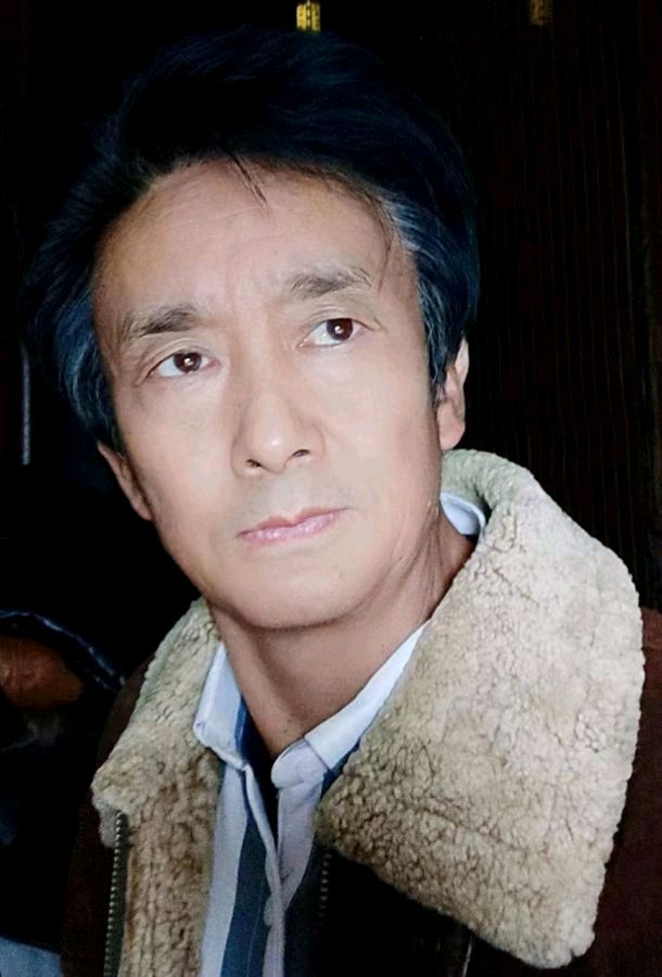 《黄河壮歌》作者/和为剑主播/华人诗社朗诵团