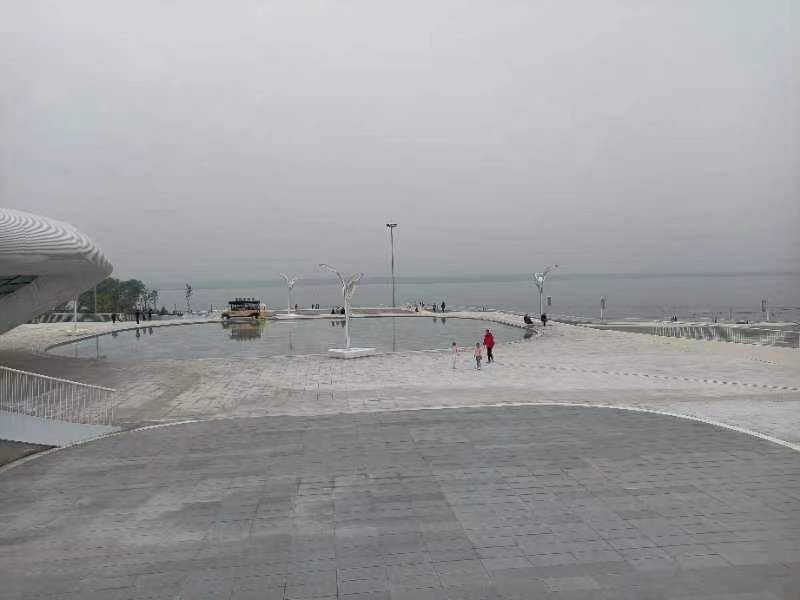 五绝·漳泽湖城市阳台观感……莲叶之珠文学社（图4）