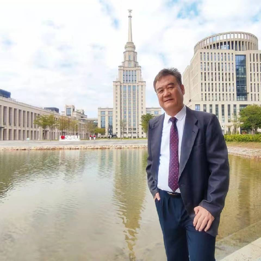 朗诵艺术家赵明朗诵当代著名诗人碑林路人作品《长河吟》（图2）