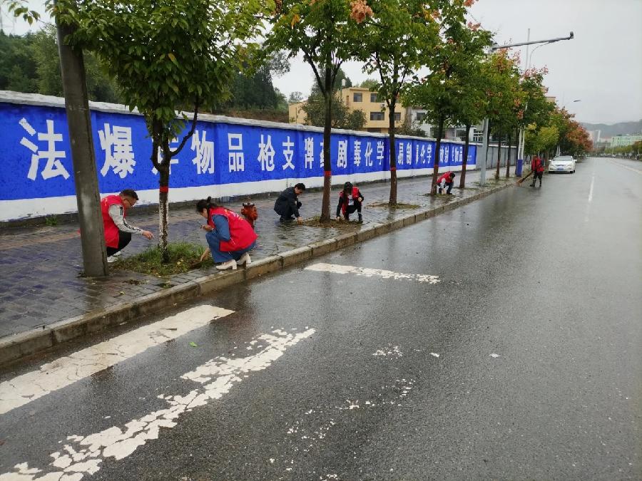 山阳县十里铺街道:“五个再发力”深入开展“干净十里”创建