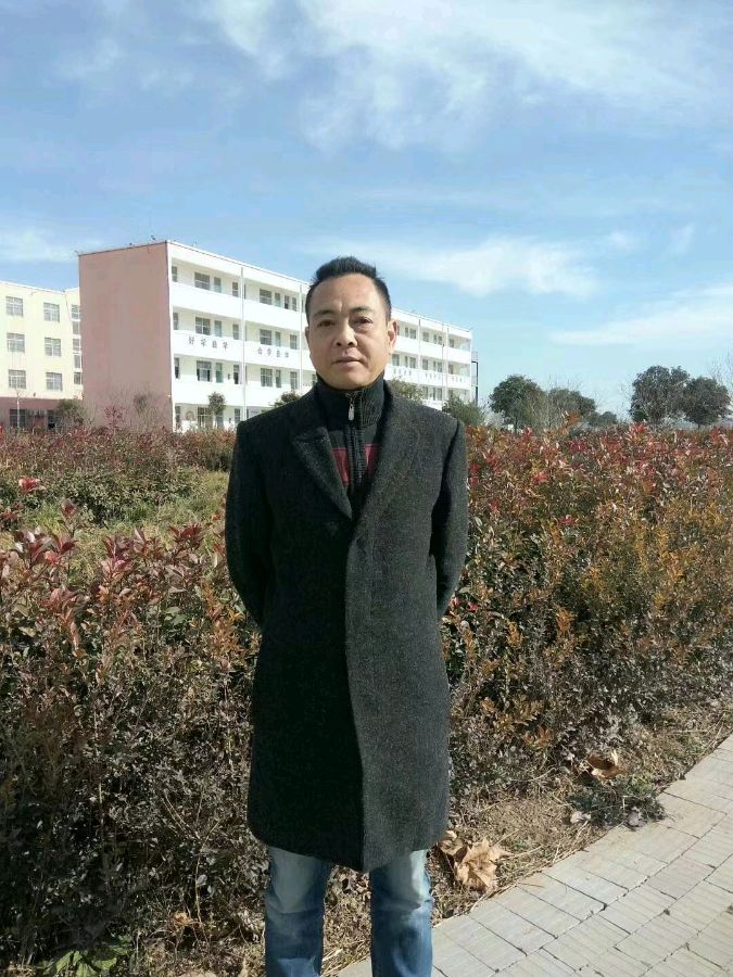诗一样的生活——文/吕崇伟(河南)——【诗当代】征稿——都市头条(图4)