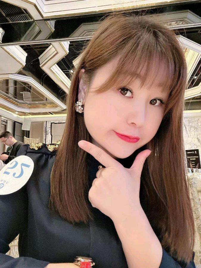 《你属于璀璨的未来——致南京市女企业家联合会史忠盼》外一首*作者｜陈鸣鸣〔南京〕【冰心文化传媒】（图3）
