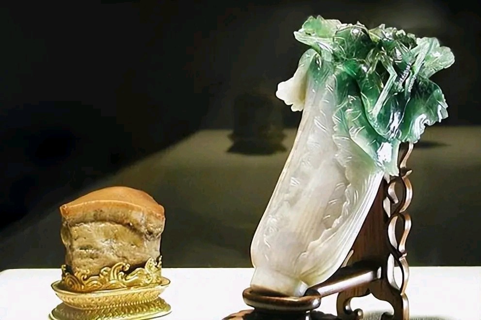【清朝未代女皇～慈禧太后武则天～酷爱珍珠-玛瑙宝石-玉器-金银器皿等宝贝】作者/罗定友～（广东）翻唱/｛死心塌地去爱你｝（图4）