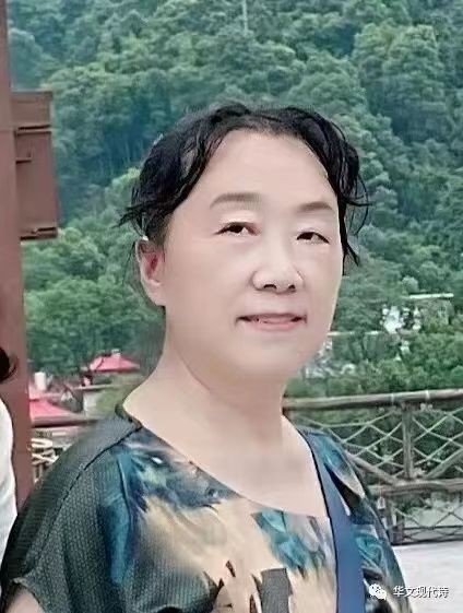 【文学热评】李钟群:诗歌的精神取向——品读邹丽卿的《丢失的前世》(图3)