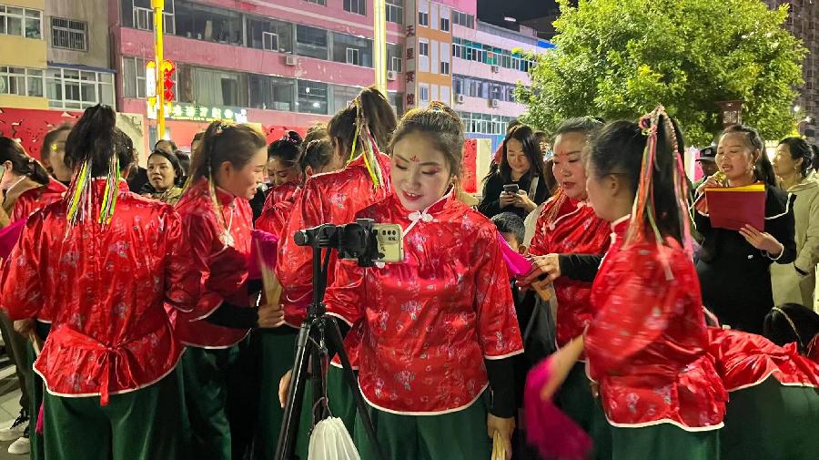 金喜鹊舞红铜吴堡~文||孔德平(图8)