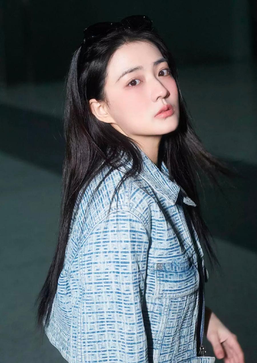《写给幸福》席慕蓉 主播 落锦【冰心依旧文学社】