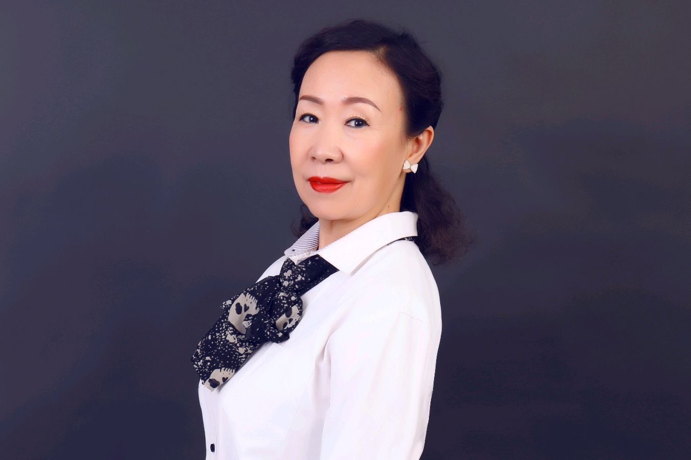 《回顾的心灵》作者:李夫晨‖主播:彭美华【中国现代诗歌文化传媒】徜徉诗的海洋，聆听天籁之声♬（图11）