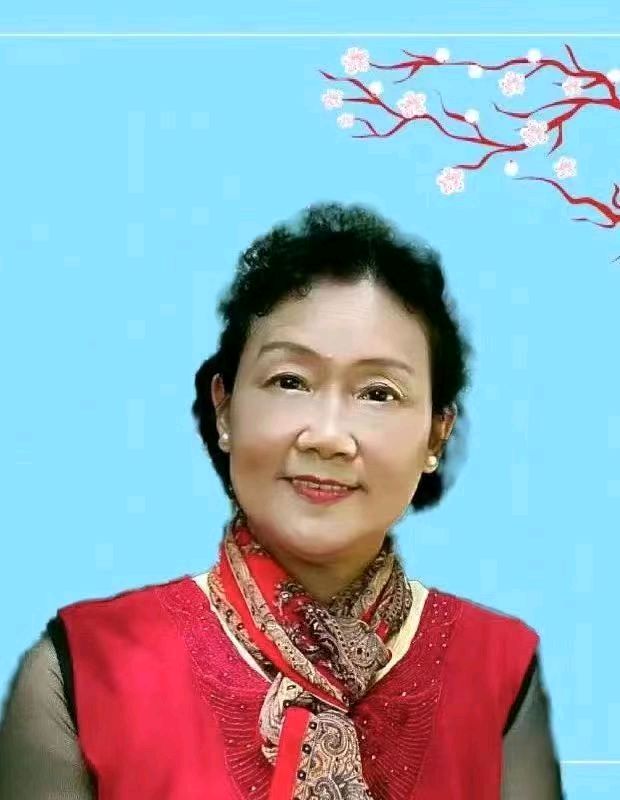 《藏起来的爱》作者:蓝精灵【主播:悠闲】【桃源国际诗歌集团】用声音传递温暖以诵读致敬人生♬（图11）