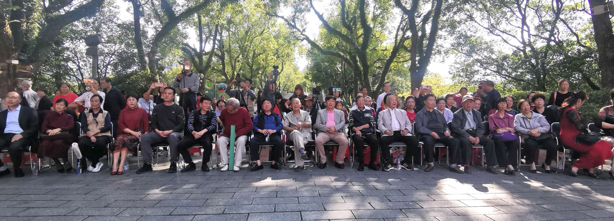 桂林市中华文化促进会隆重举办重阳敬老节大型活动唯美专辑欣赏∥中国桂林都市漓江诗书画社微刊总(第109期)(图26)