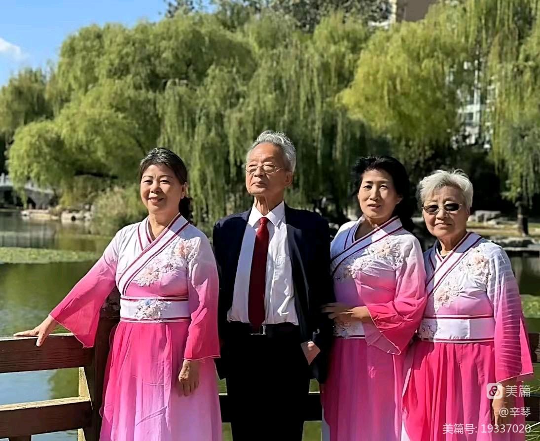 韩明华 （北京）藏头诗【冰心文化传媒】（图9）