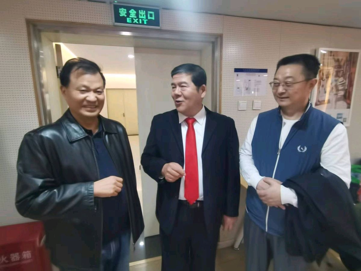 五支群众朗诵团体联袂举办“诵读经典 情系中华”朗诵会 ‖ 金秋诵经典 深情寄中华（图34）