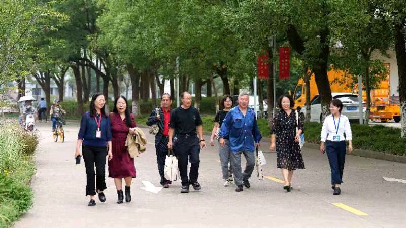 上海诗社隆重推出*癸卯金秋沪上行集锦 【冰心文化传媒】主编*冰心（图27）