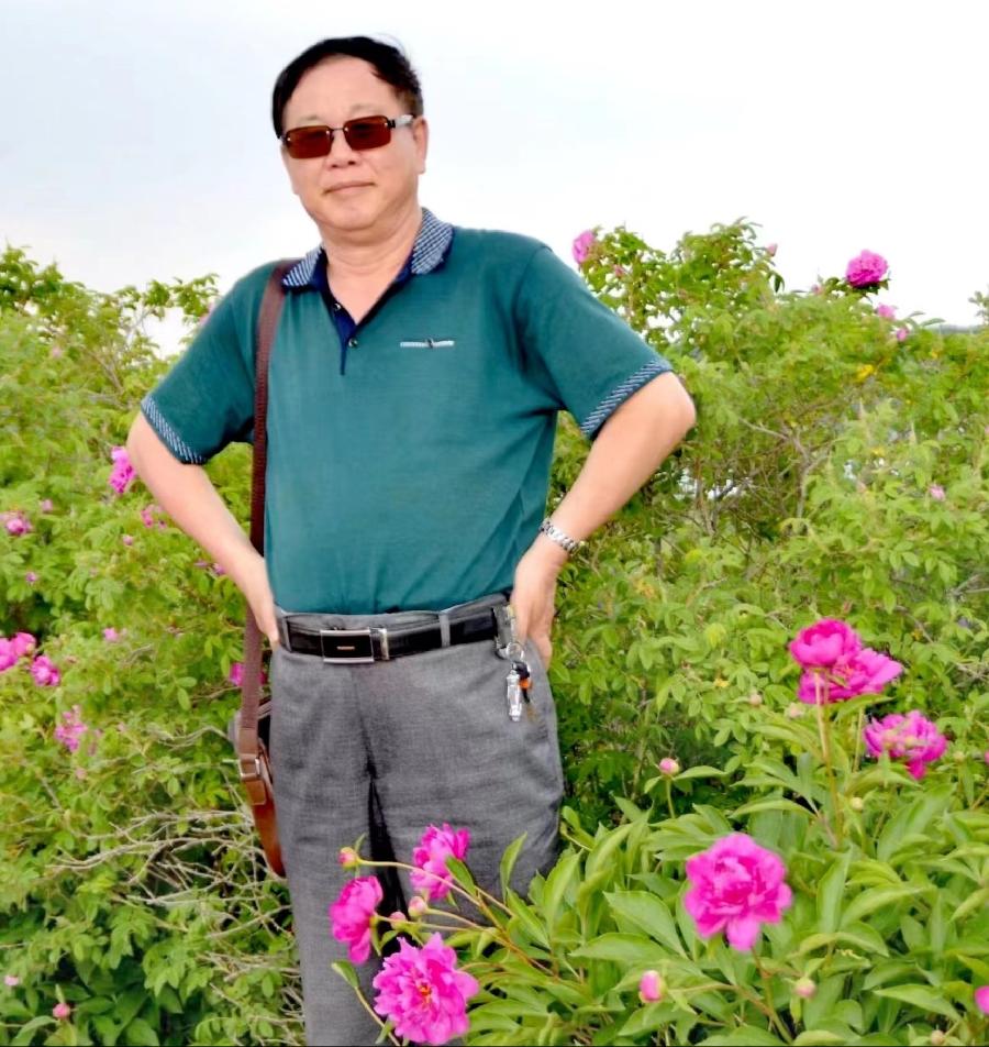 长春老师诗歌《霜降抒怀》主播:春光无限 编辑 小鱼儿 ...【秦岛韵声】(第1113期)（图5）