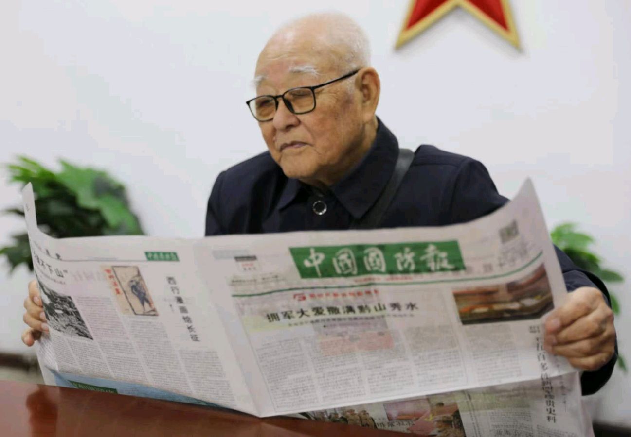 【中国长江文学社】有声文学平台《与圣洁同行》作者焦凡洪/诵读周圣凯/制作宋梅【第6788期】（图13）