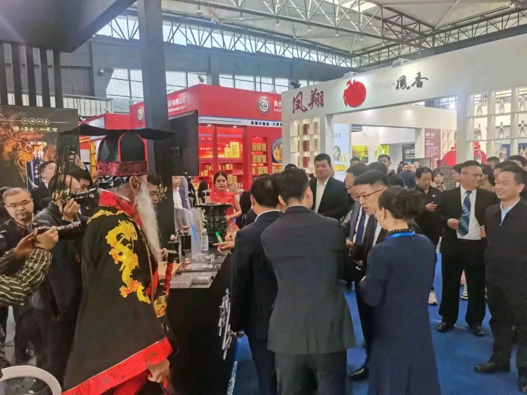 丝路美酒,醇享世界 | 大秦论 • 加冕酒闪耀国际酒业展览会,并荣获国际文化创意设计大赛三等奖!(图10)