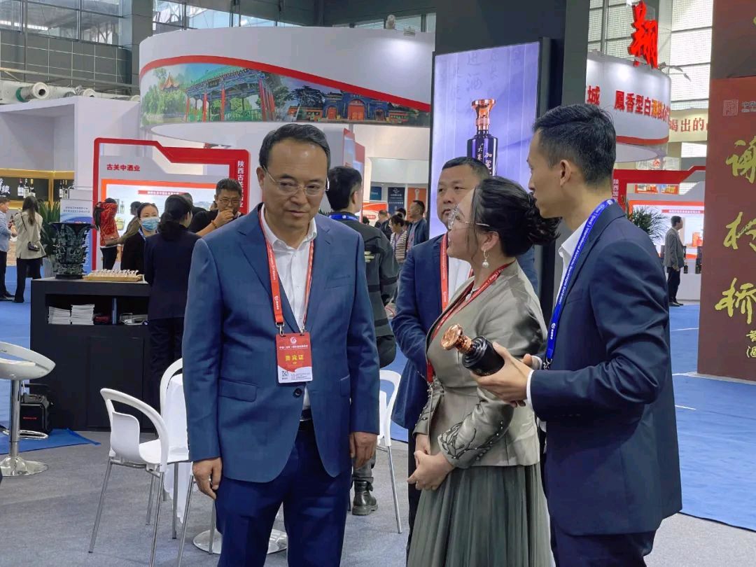 丝路美酒,醇享世界 | 大秦论 • 加冕酒闪耀国际酒业展览会,并荣获国际文化创意设计大赛三等奖!(图11)