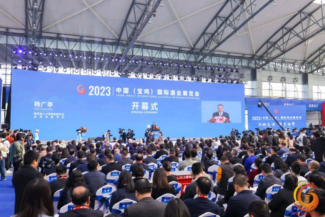 丝路美酒,醇享世界 | 大秦论 • 加冕酒闪耀国际酒业展览会,并荣获国际文化创意设计大赛三等奖!(图4)