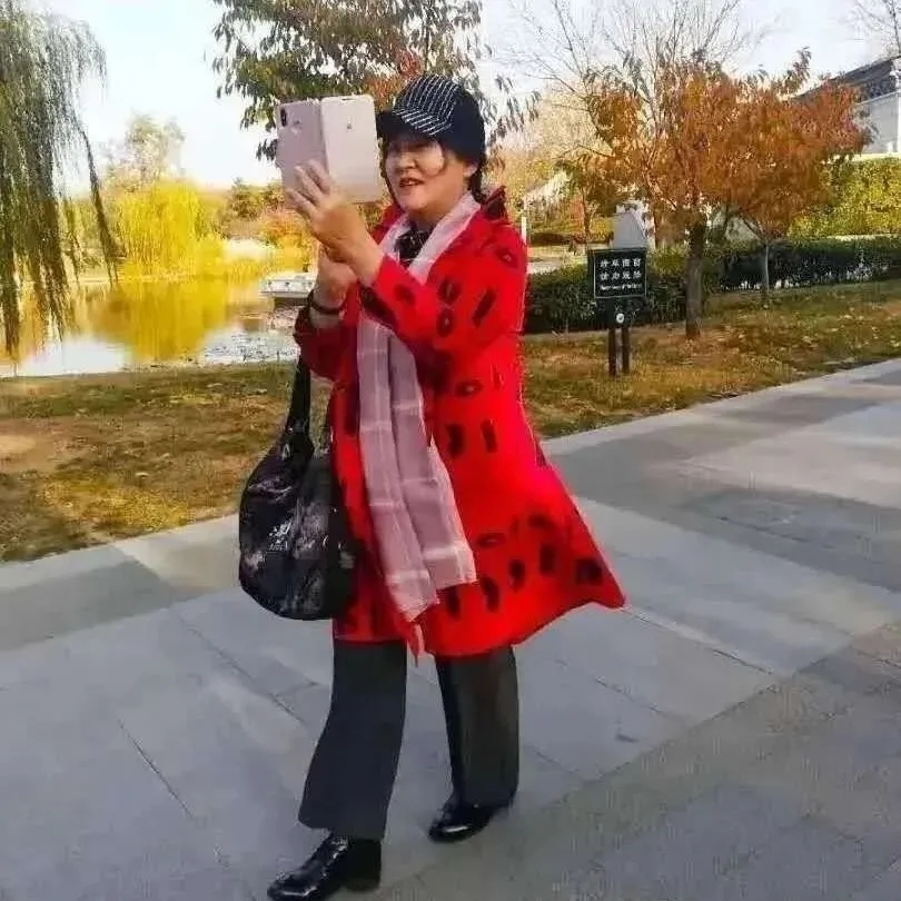 【九月茶韵文学诗社】2023——037期《你好初冬》作者／青竹 主播／旭洋 编辑制作／刘林丽（图8）
