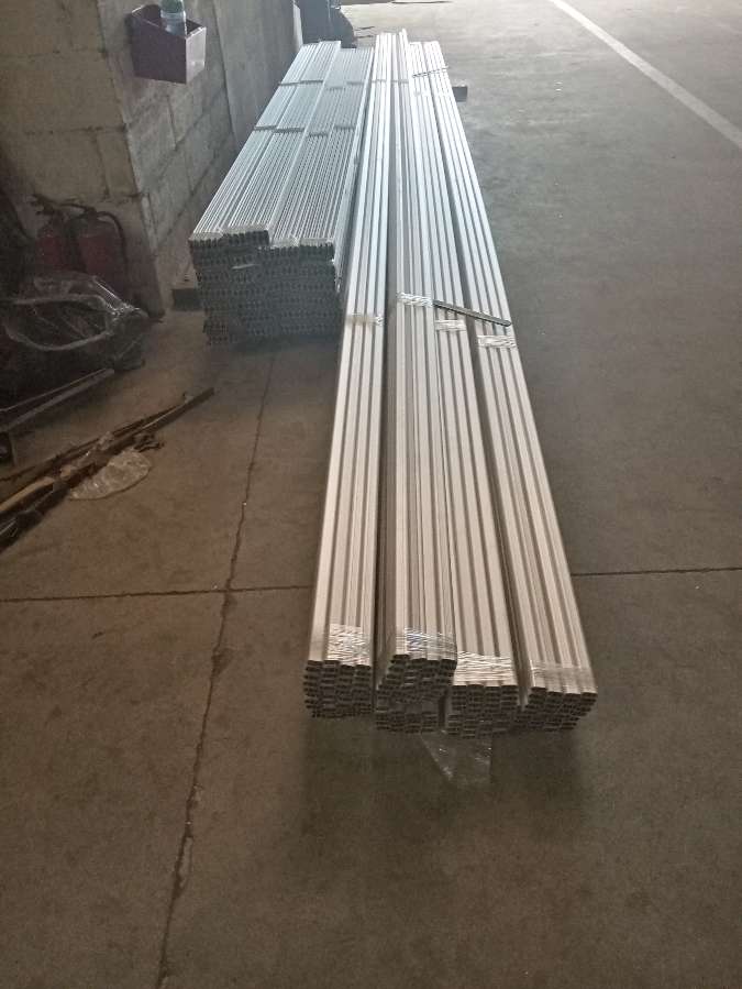 【铝材加工师傅～眼观六路～耳听八方～眼见为实～谣言莫信】《古诗词专辑》作者/罗定友～（广东）翻唱/｛听闻远方有你｝（图9）