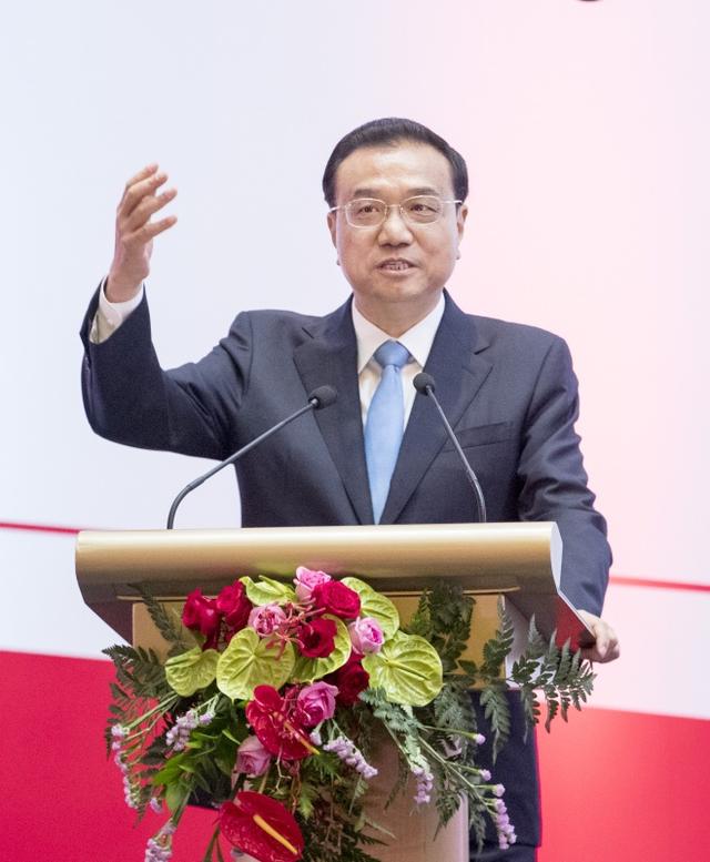 【名篇•世界文学联盟】作家诗人代运通佳作《歌颂新时代总理》同题诗会//主播:黑天鹅团队(图30)
