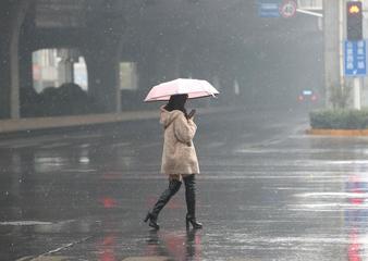 《七律·冬雨转雪》作者:郭小林【主播:马志宏】【中国现代诗歌文化传媒】徜徉诗的海洋，聆听天籁之音♬（图3）