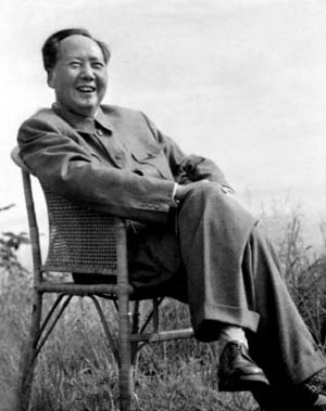 诗文唱诵 ‖【永远的毛主席】作者/张怡中 合诵/家明 弘华 作曲/李大庆 合唱/娄底市音协合唱团 合成/张瑞 富民（图18）