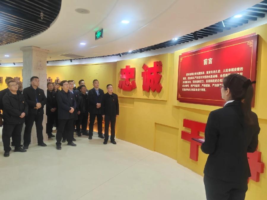 山阳县南宽坪镇:注重为党员干部干事创业充电赋能(图2)