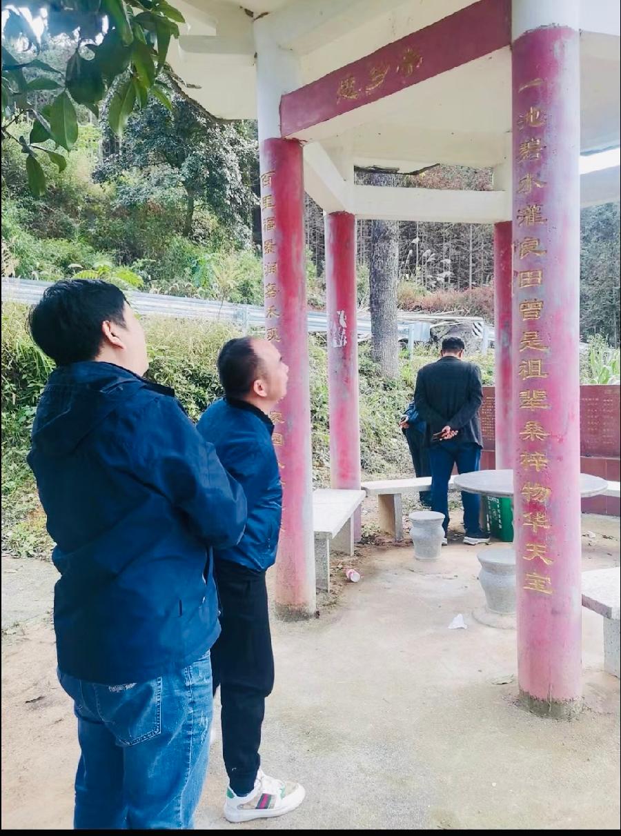 【英国文学】精品朗诵《盘江湖之美》(外一篇)作者|雨红、朗诵|薇薇(图30)