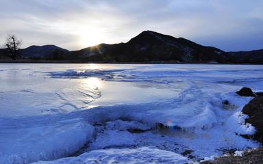 《浪漫的冰雪大世界之旅》作者:李冠军【主播:老红酒】【中国现代诗歌文化传媒】徜徉诗的海洋聆听天籁之声♬（图6）