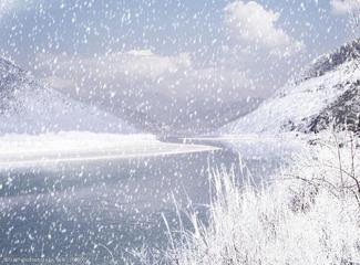 《雪，冬天的精灵》作者:刘嘉来（心海同舟）主播:安心的味道【桃源国际诗歌集团】桃源♬ 馨声（图6）