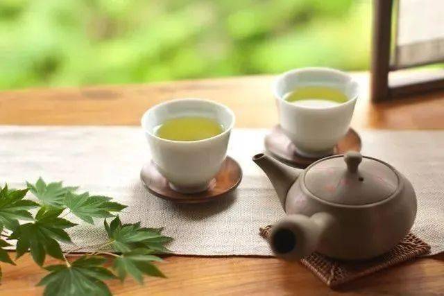 《寒来暑往有茶就好》作者/天河 主播/牧童 主编/胡琴