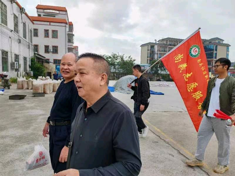 《抓好党建添活力》联机全球发布李辅庆作品欣赏（图4）
