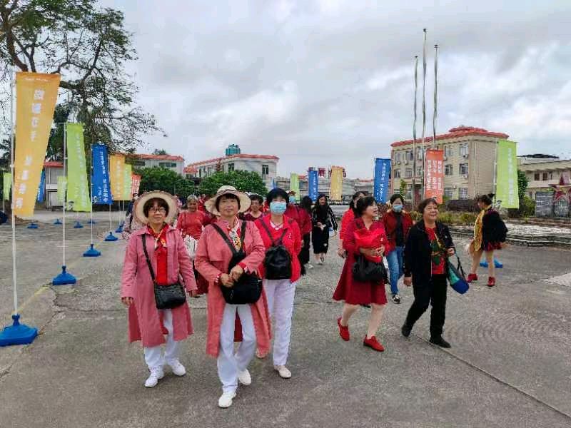 《抓好党建添活力》联机全球发布李辅庆作品欣赏（图10）
