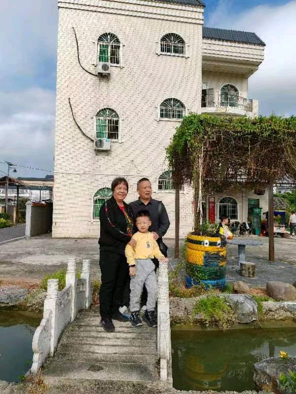 《抓好党建添活力》联机全球发布李辅庆作品欣赏（图12）