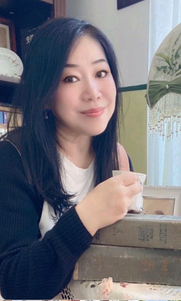 《多想见到你》作者:刘汉兴【主播:园园】【中国现代诗歌文化传媒】徜徉诗的海洋聆听天籁之音♬（图10）