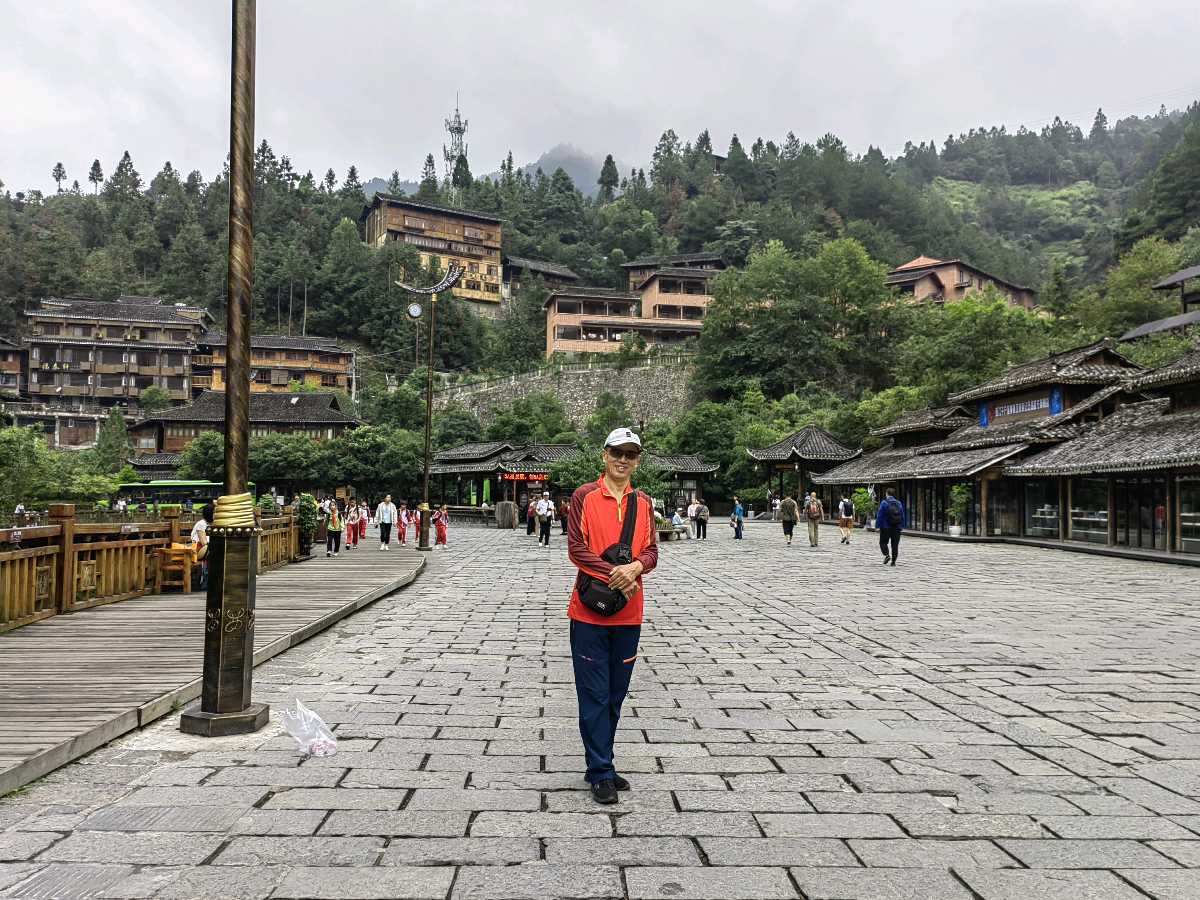 愿隐桃源闲放鹤，静居芝岭散观鸿。（图8）