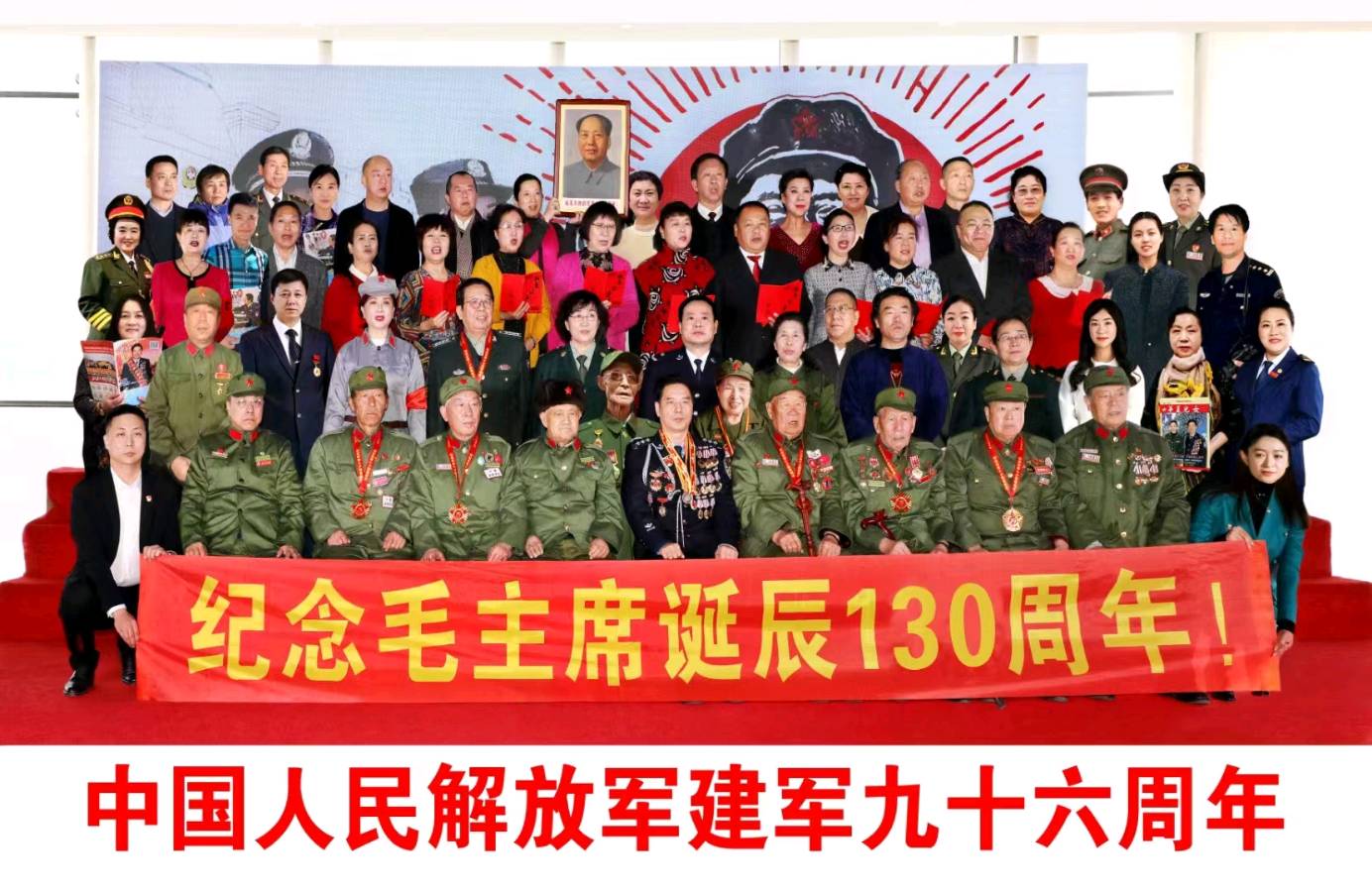 公安英模艾玉喜参加吉林安徽隶书展（图2）