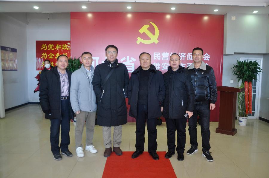 河北省民营经济发展促进会创会会长杨万国深入白沟办事处调研（图2）