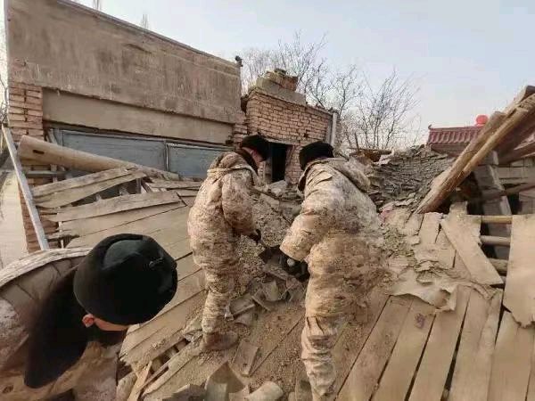 诵博克图/文周峰：《为什么我的眼里饱含泪水》（图11）