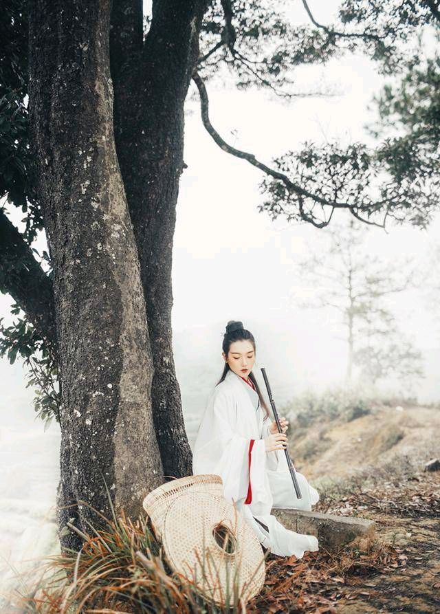 《那一世》作者:杨功夫【主播:知语】【桃源国际诗歌文化传媒】用声音传递温暖以诵读致敬人生♬（图8）